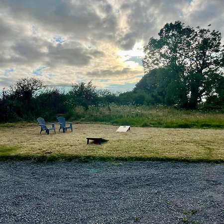 Lodge The Hideout Carrowmore (Sligo)