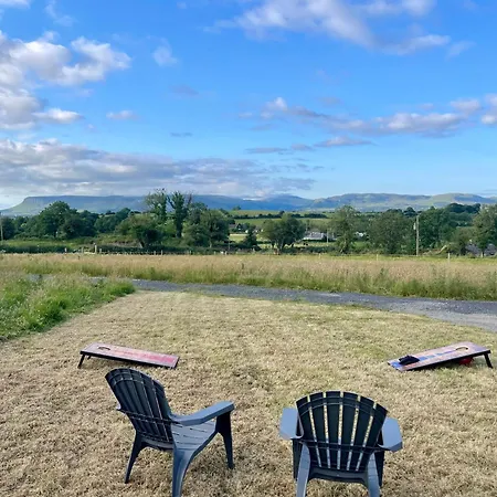 Lodge The Hideout Carrowmore (Sligo)