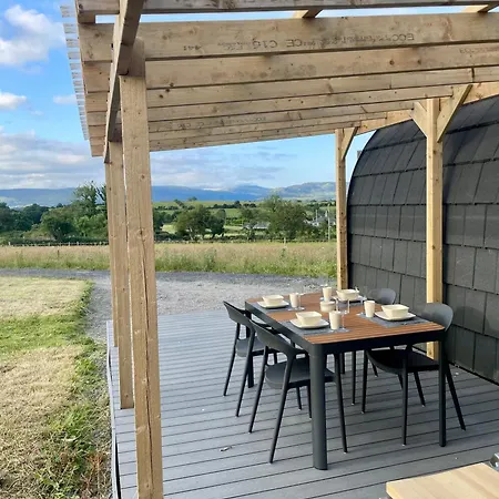 The Hideout Lodge Carrowmore (Sligo)